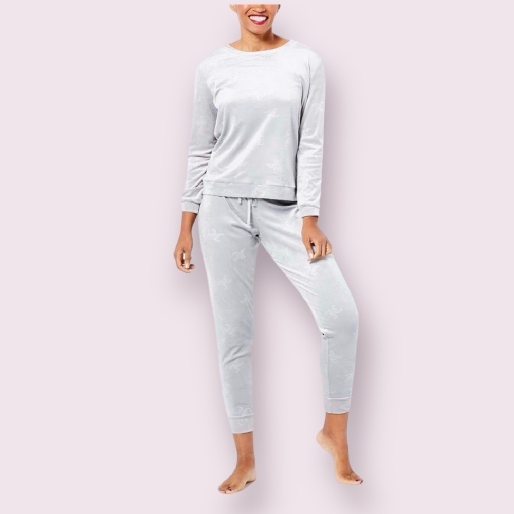 Juicy Couture Gray Embossed Velvet Pajama Set